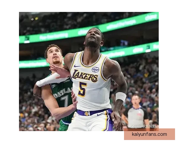 湖人迎战独行侠老詹能否扛起大梁弗拉格力助球队止连败