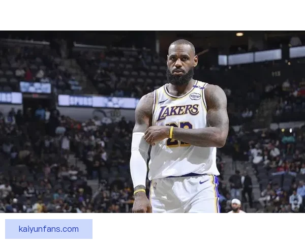 湖人锁定季后赛詹姆斯背靠背出战骑士冲击历史胜场第一人